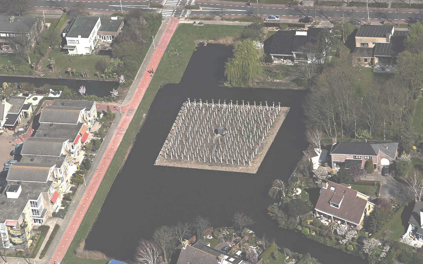 Land Art - Pieter Janszoon Saenredam Project - willow island in Barendrecht, Holland.